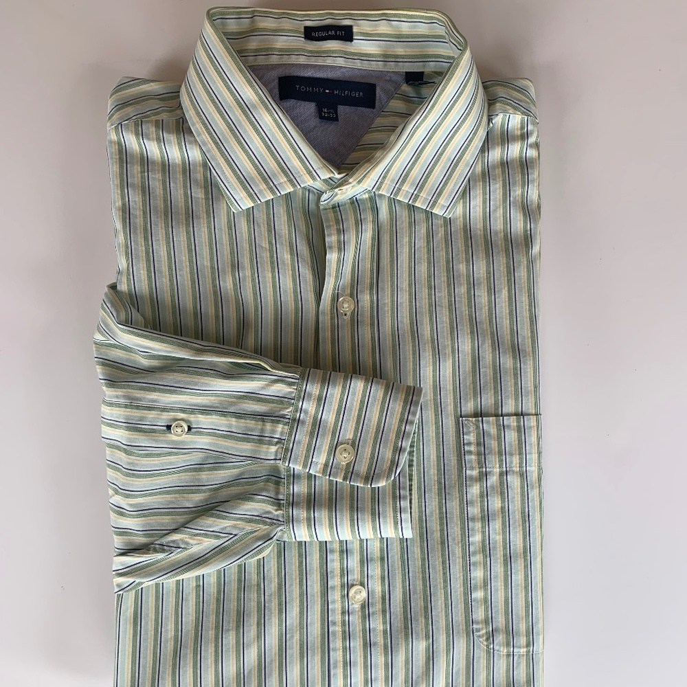 Tommy Hilfiger Regular Fit Men's Dress Shirt size 16.5 32/33- Green/Yellow sizeL